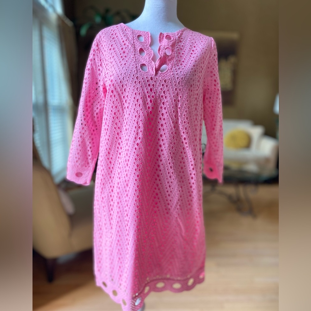 Crown & Ivy Pink Eyelet Lace Shift Mini Dress sz 2